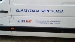 Oklejanie busa reklama folia ploterowa Ice Mat chłodnictwo Ostrów